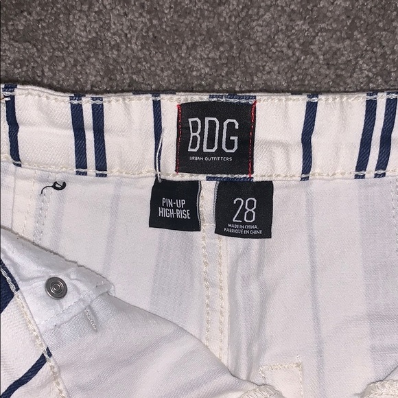 White and blue striped denim shorts! - Picture 4 of 4